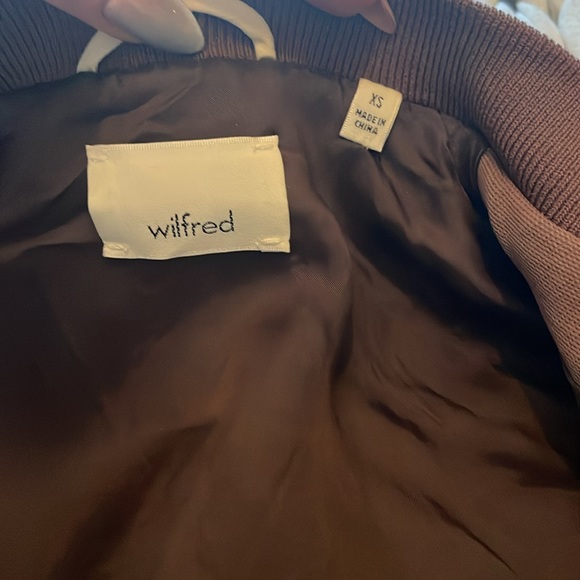 Wilfred Aritzia Bomber Jacket XS - Never Worn - Picture 2 of 3